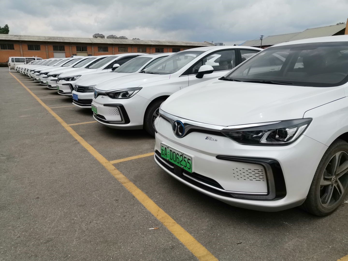 疫情下的武汉网约车,疫情期间网约车出租司机