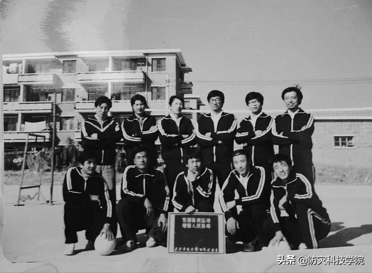 震校往事怀想(三):举校东迁共克时艰