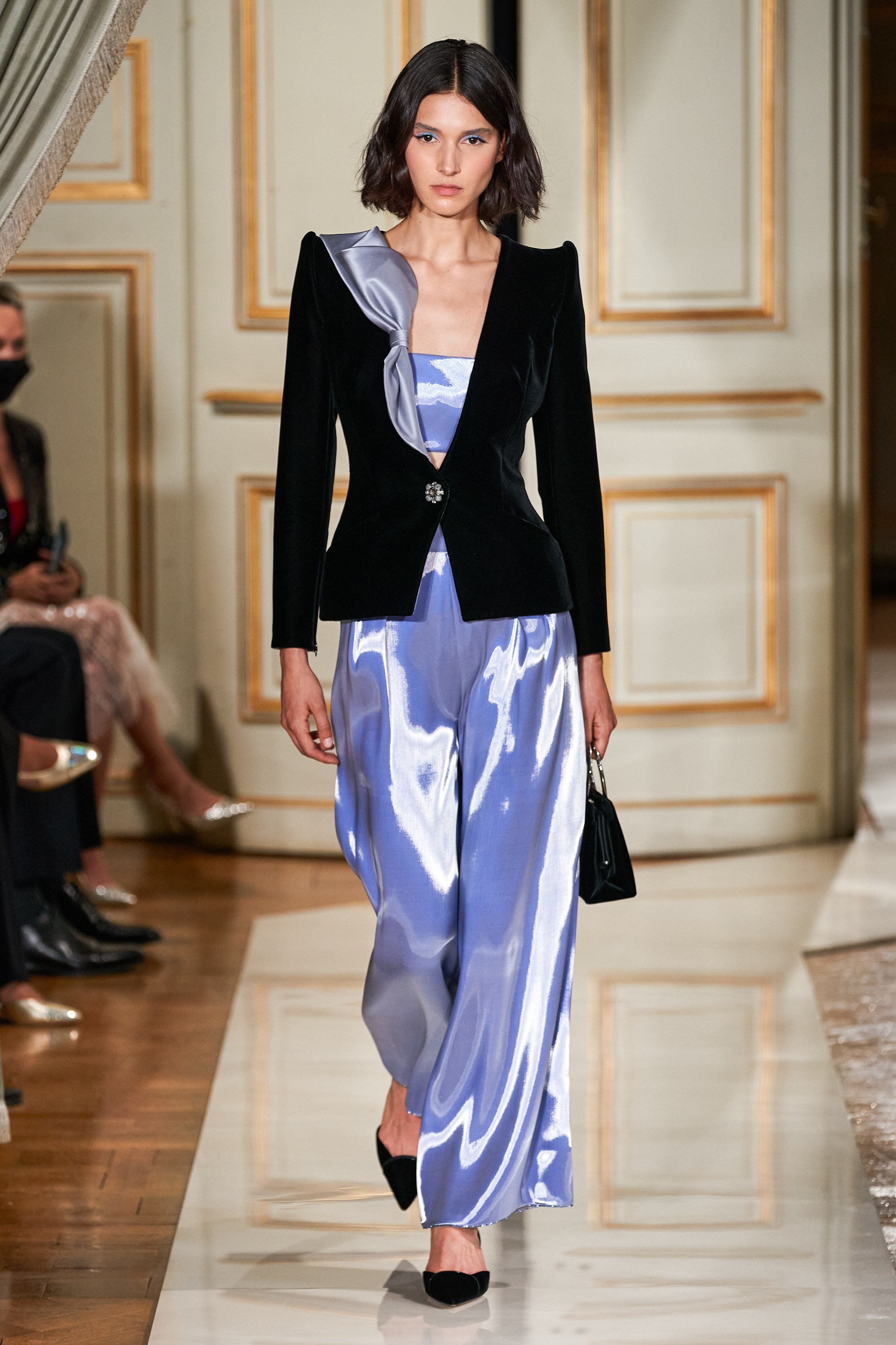 阿玛尼armani高定设计师,阿玛尼2018高定春夏女装