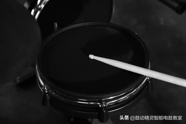 打击小军鼓,小军鼓谱打法