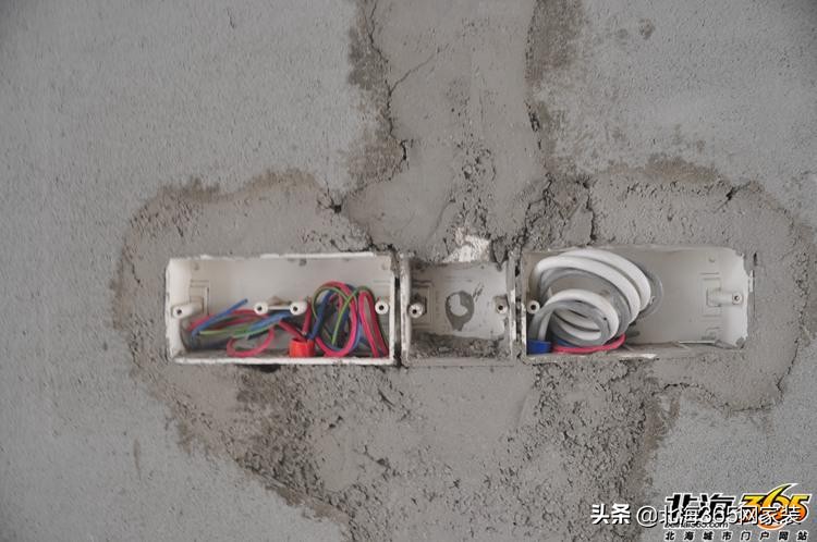 探海悦华府工地，意外发现“男士*用御**”，厉害了word哥