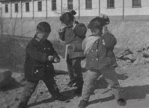 七零后小时候的回忆视频,春节序曲回忆小时候过年