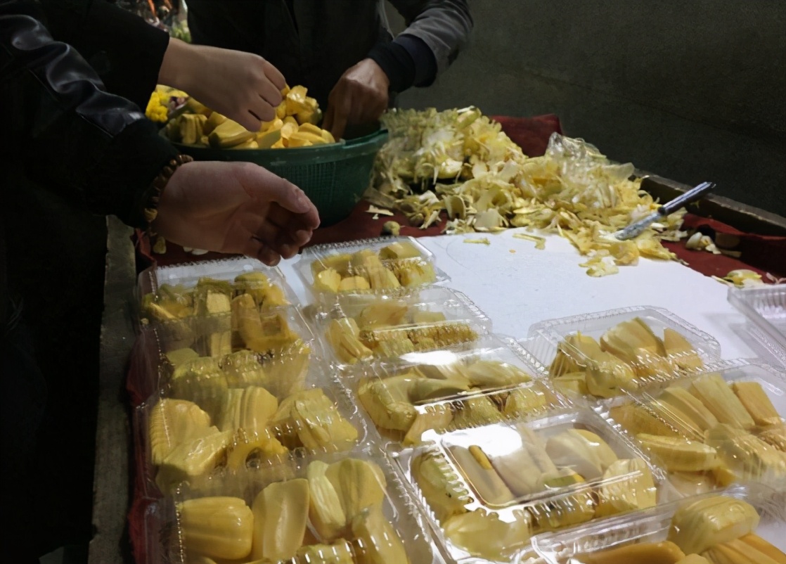 买菠萝蜜时，论斤买好还是论盒买好？甜度差别大，别再瞎买了