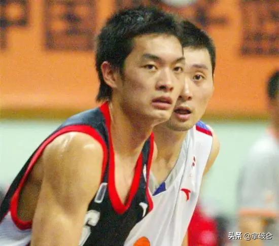 追风少年科比退役,28岁退役的nba球星