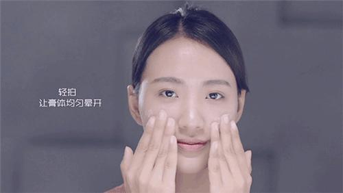 黄皮涂什么颜色素颜霜,偏黄皮肤素颜霜怎样涂不假白