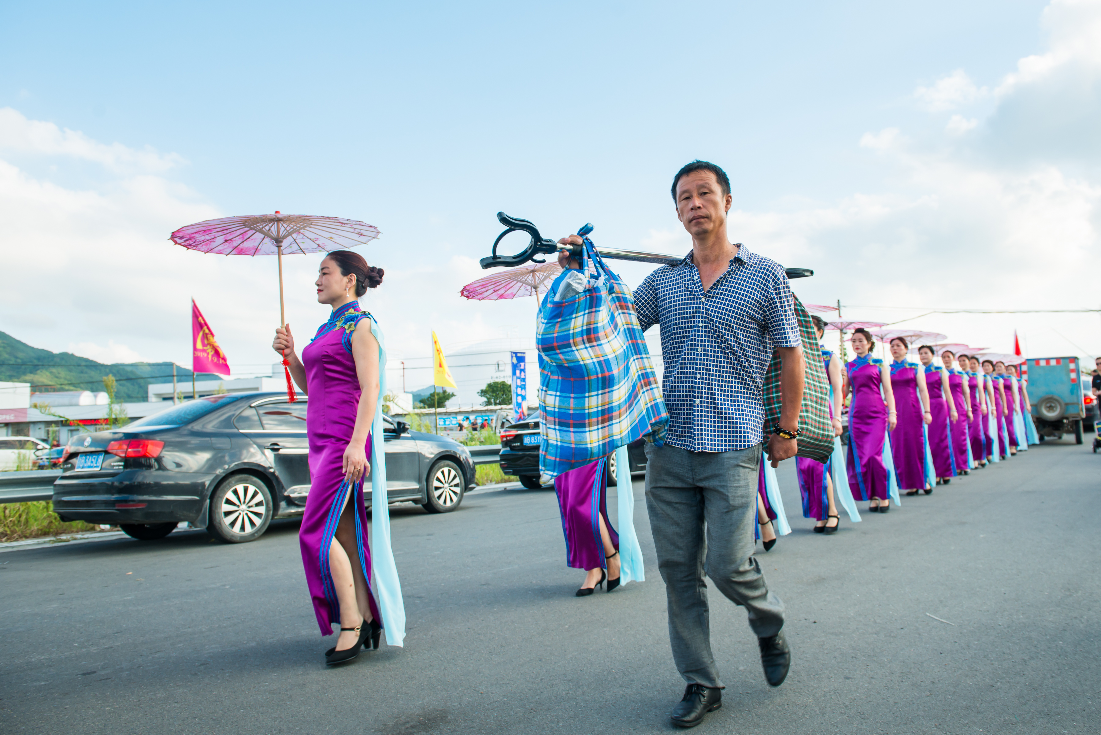 中国第一渔村渔船,中国第一大渔港开海画面