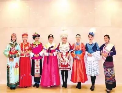 武汉最美大学中南民族大学,武汉文艺学校