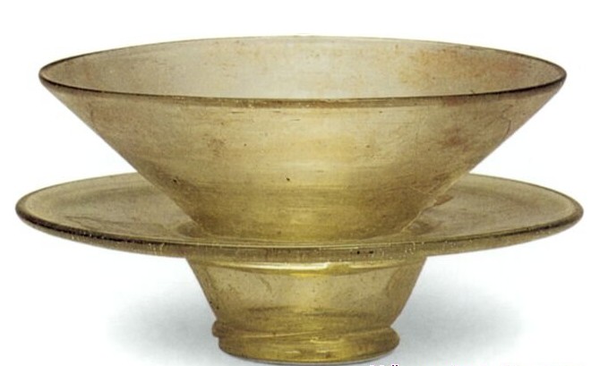 唐代正宗玻璃器,唐代玻璃釉瓷器价格贵吗