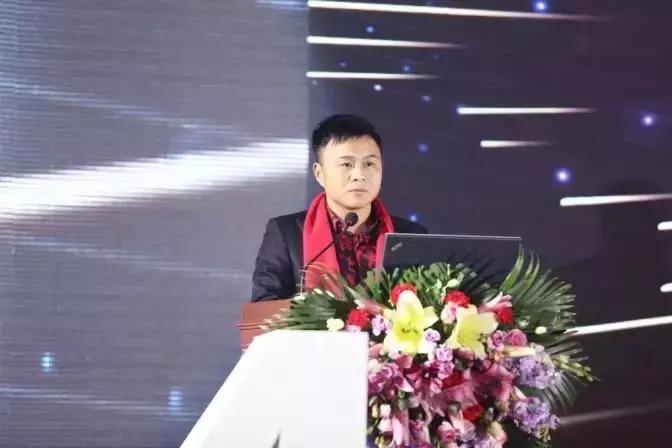 认准周六福,周六福为什么是周大福