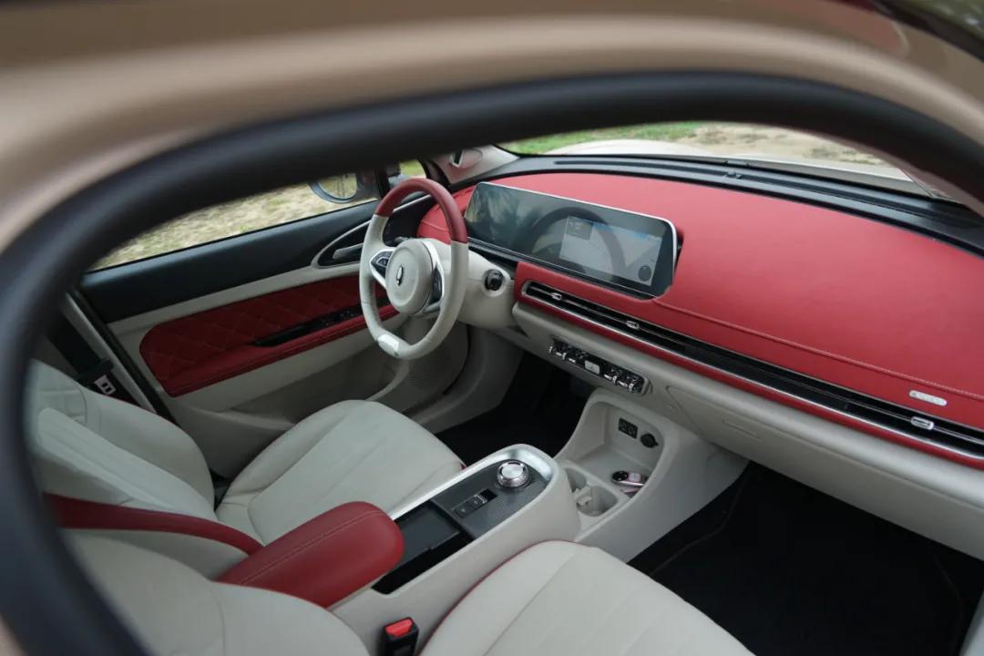 欧拉好猫试乘试驾介绍,欧拉好猫女性配置