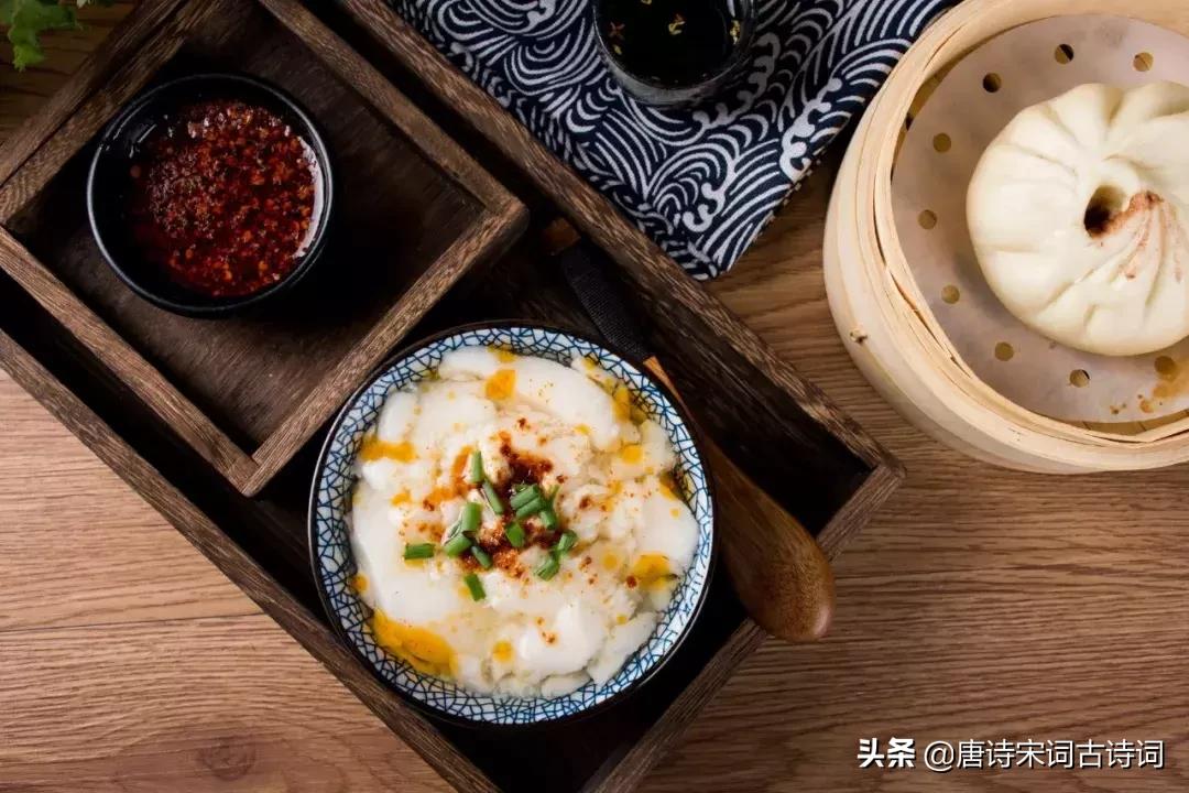 关于美食四字词语和诗句有哪些呢,美食的古诗词经典名句