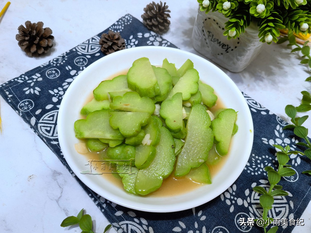 霜降后的北瓜还能吃吗,霜降后摘的南瓜好吃吗