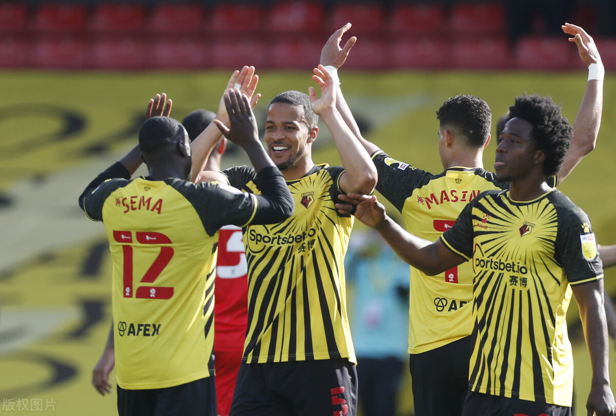 黄色风暴,黄色风暴足球