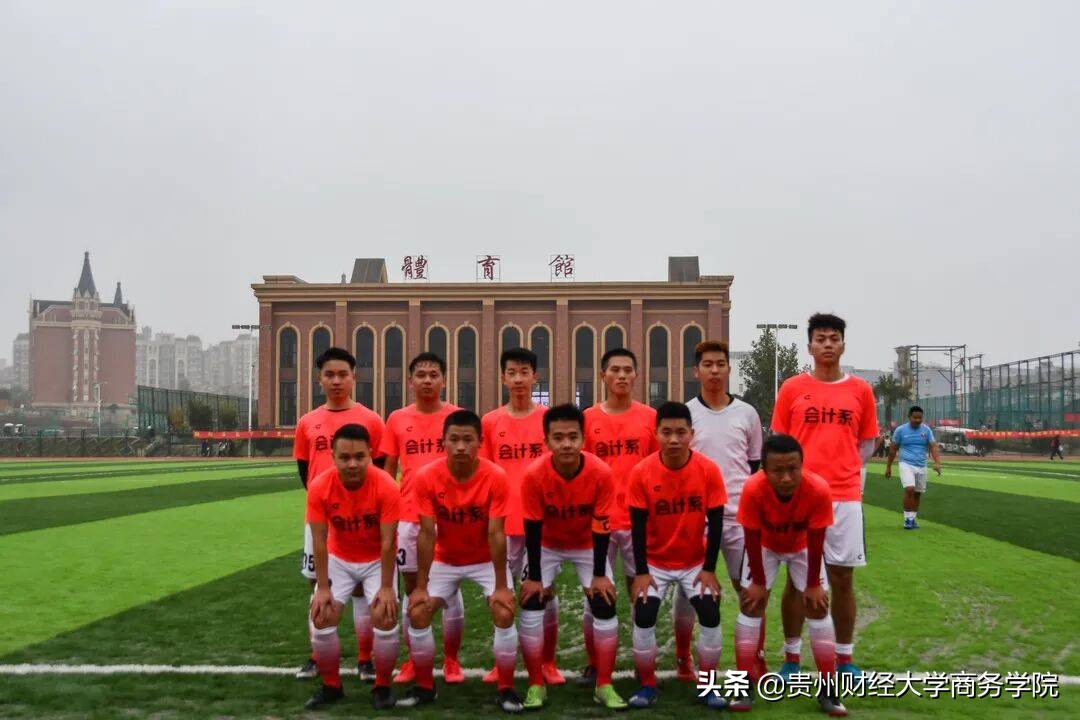 构建校园足球文化做新时代追梦人,校园足球不忘初心砥砺前行