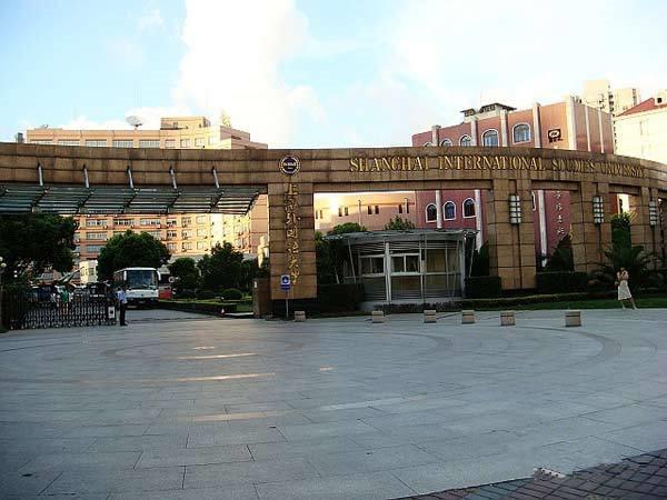 厉害了全国首个智慧操场,中国牛逼足球场