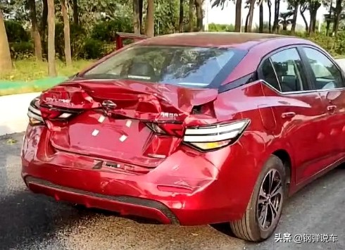 日产车新轩逸黄色碰撞预警,日产新轩逸前方碰撞预警