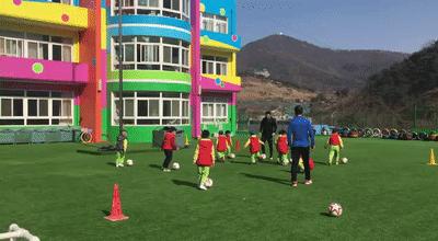 足球启蒙青训完整的训练课,青训日记