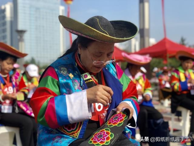 土族刺绣中最主要的方法,土族盘绣的传承与保护