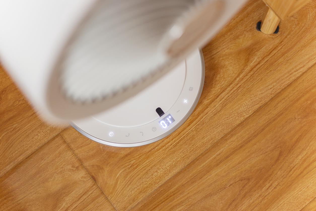 艾美特空调扇怎么用更凉快,空气循环扇让空调更凉快