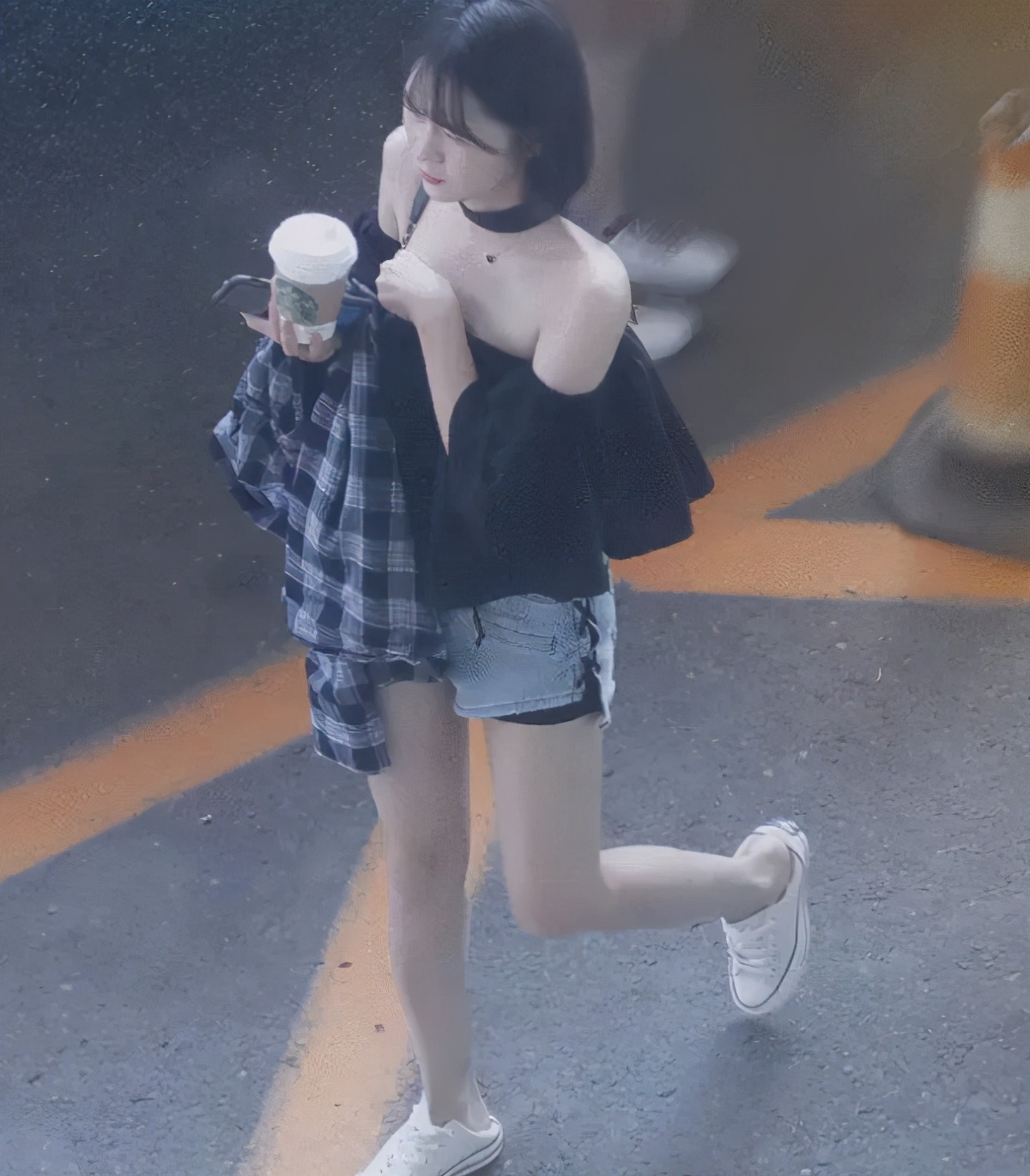 裤子太紧不能脱怎么办,裤子太紧不用换有妙招吗