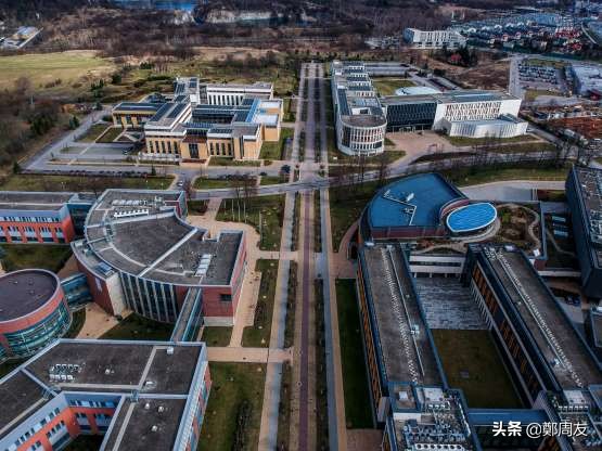 世界疫情中的照片,世界各地战疫照片