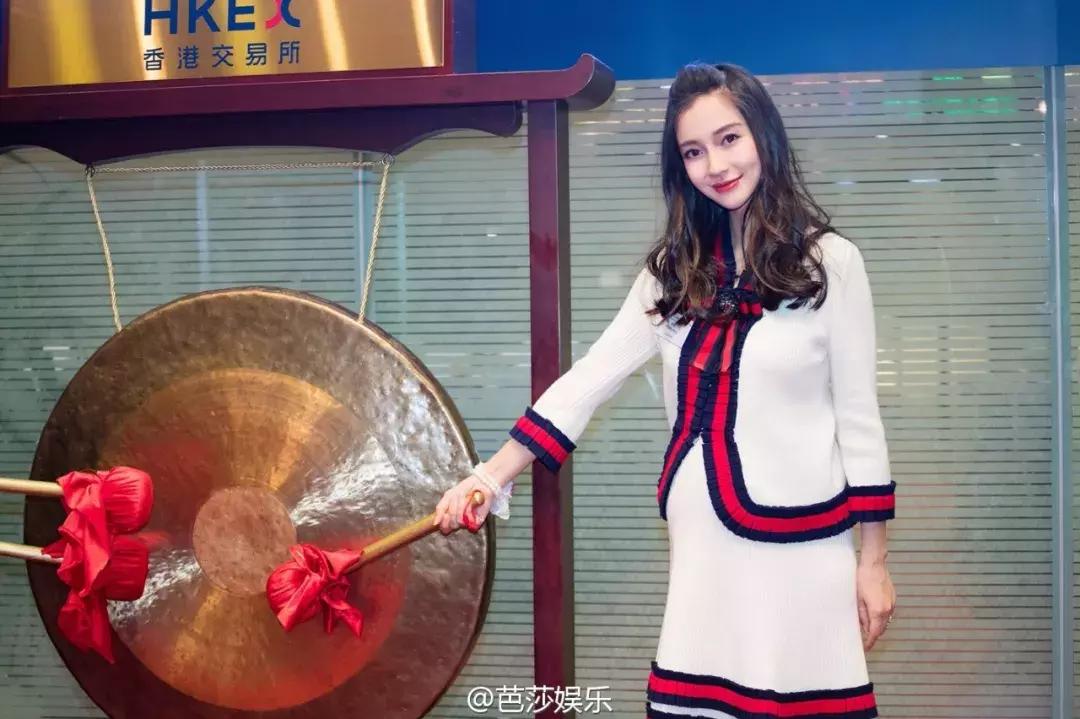 40岁的高圆圆真的保养得很好,高圆圆为啥40岁才生孩子