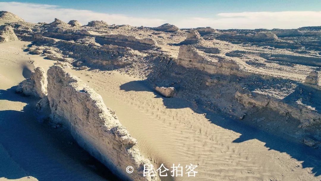 青海与新疆哪个省风景好,青海和新疆景色