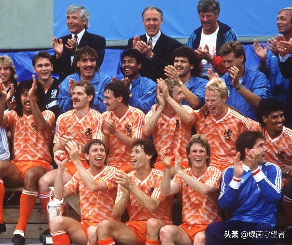 退役后足坛地位下滑第三回！“六边形战士”终结马拉多纳王朝？