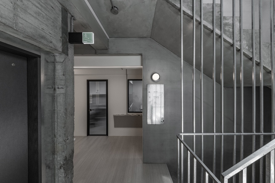 循映牙医诊所设计，白藏静美