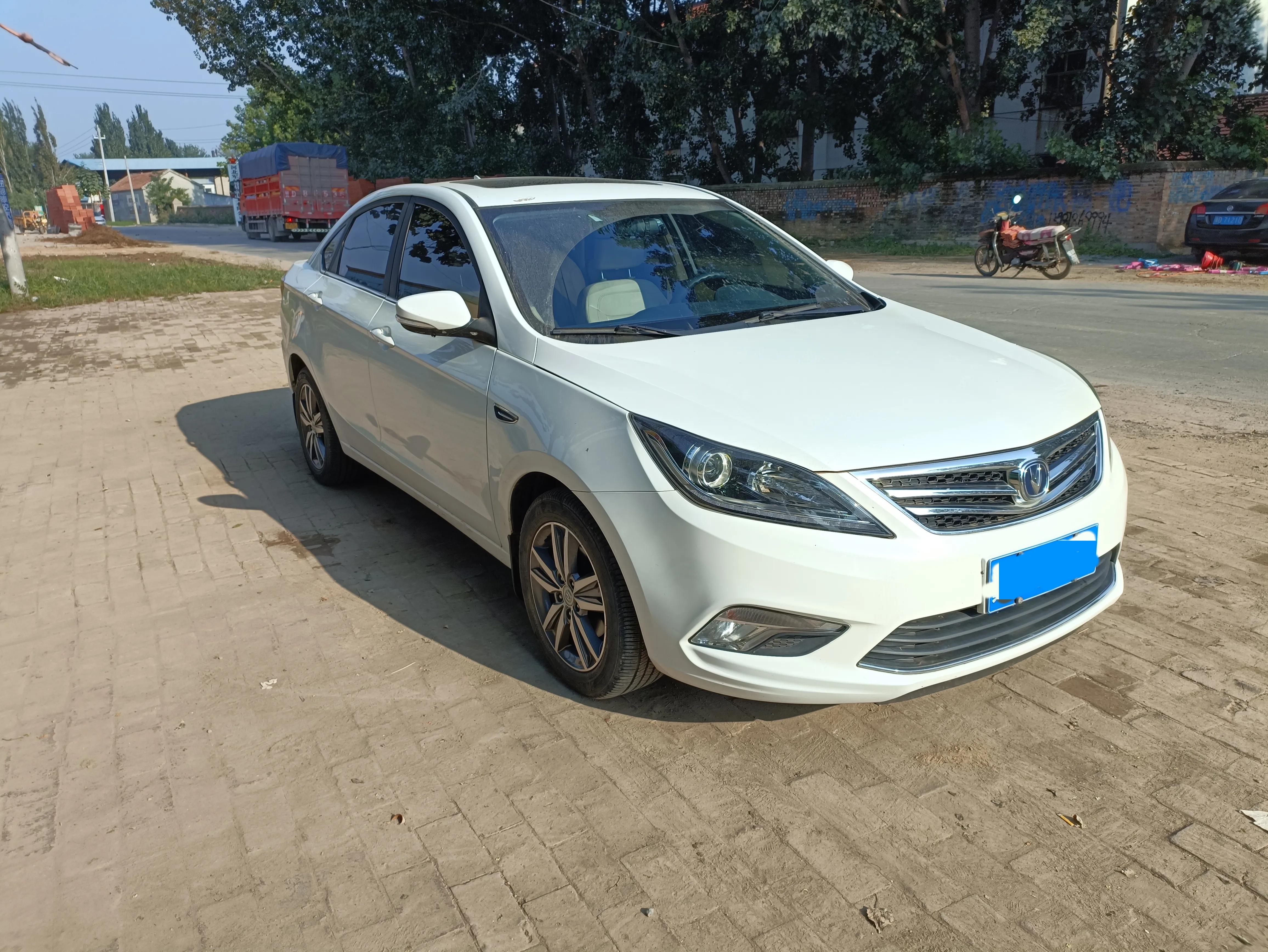 逸动只有四个喇叭,双蜗牛喇叭逸动