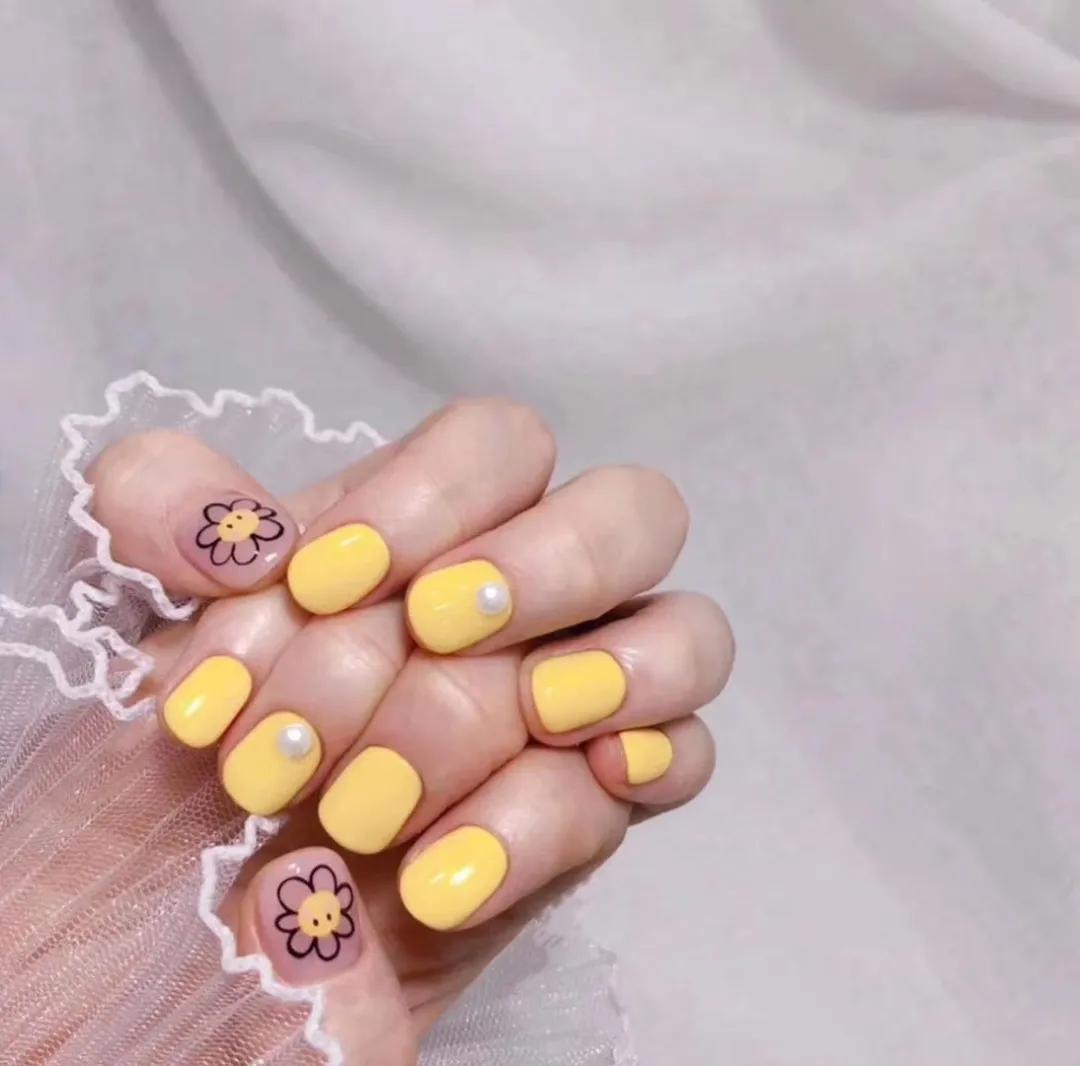 日式美甲颜值超高的美甲,报复性消费来啦