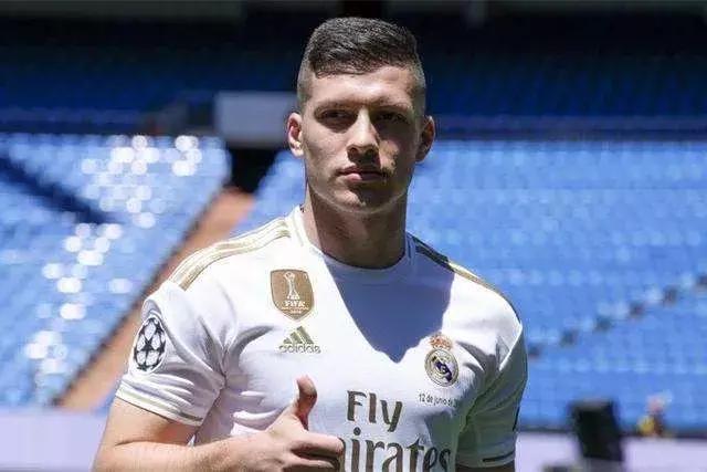 2019英超夏窗转会消息,2021五大联赛夏窗转会