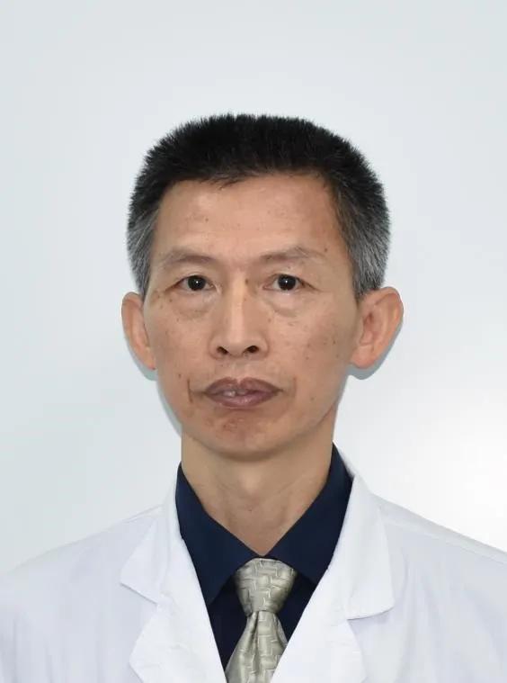 走近老医生们的“匆匆那年”