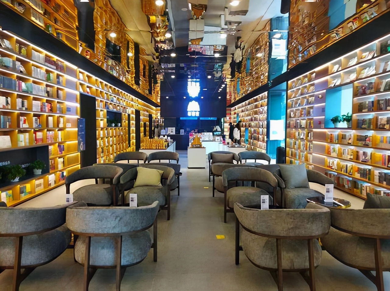 作回猪圈里的闲人，巴适