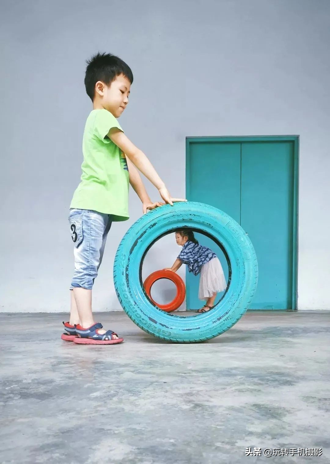 照片很暗没层次怎么调,照片拍出来丑的很奇怪