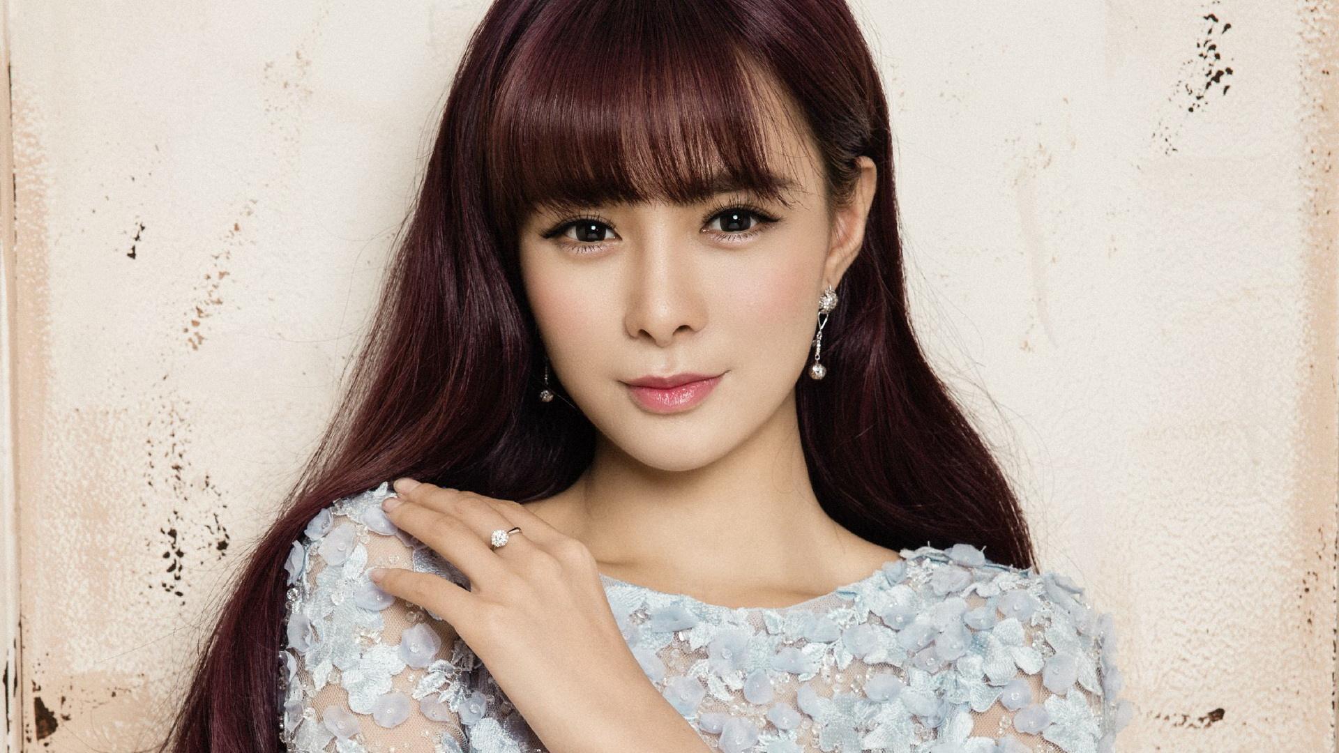 沈梦辰闲置衣服翻倍出售惹争议,沈梦辰闲鱼卖的衣服是正品吗