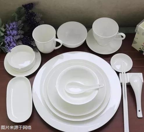 陶瓷餐具如何识别有无毒性,陶瓷安全问题