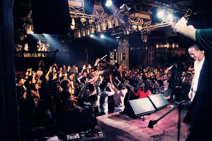 一分钟带你看深圳四十年,如果你错过了40年前的深圳