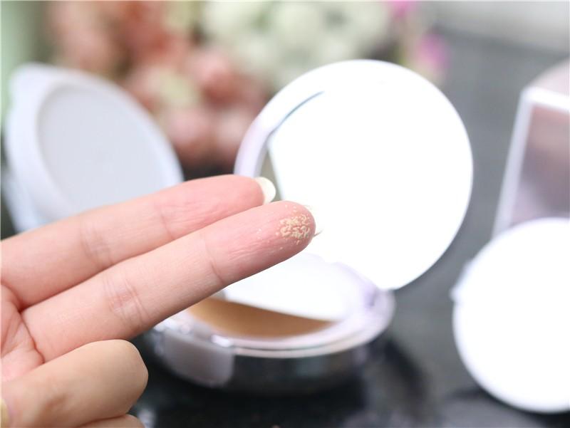 blankme银气垫和赫妍气垫哪个好,赫妍气垫黑金色测评