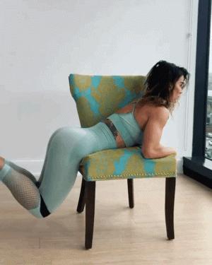 如何让两侧凹陷的臀部变饱满,臀部下垂有两条褶子