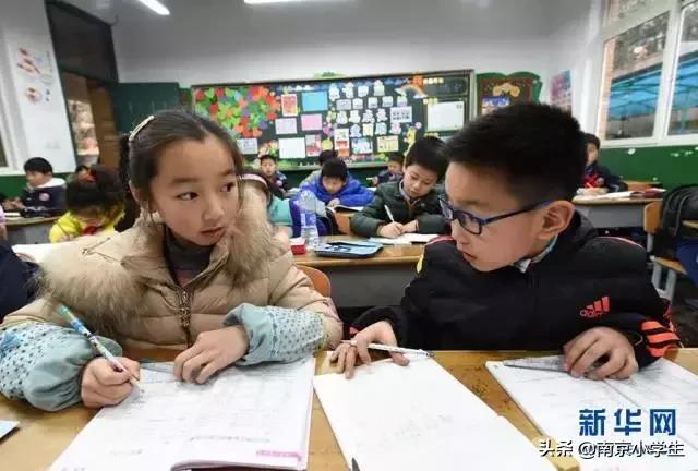 骄傲！游府西街小学又诞生了一个世界冠军