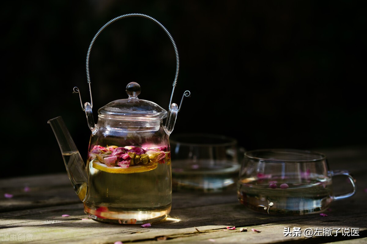 女性经常喝玫瑰花茶好吗,女性长期喝玫瑰花茶的好处和坏处