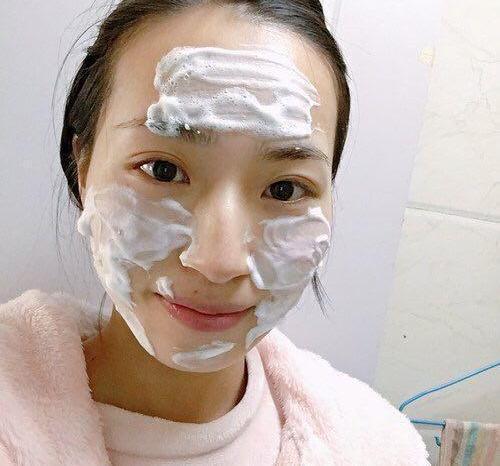 赵露思屈臣氏洗面奶,屈臣氏国货之光洗面奶