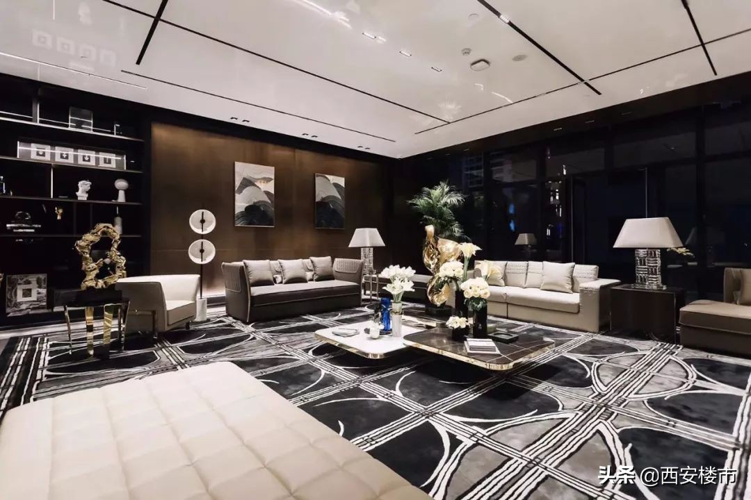 均价2.8万/㎡:2天劲销2.4亿,卖点在哪?