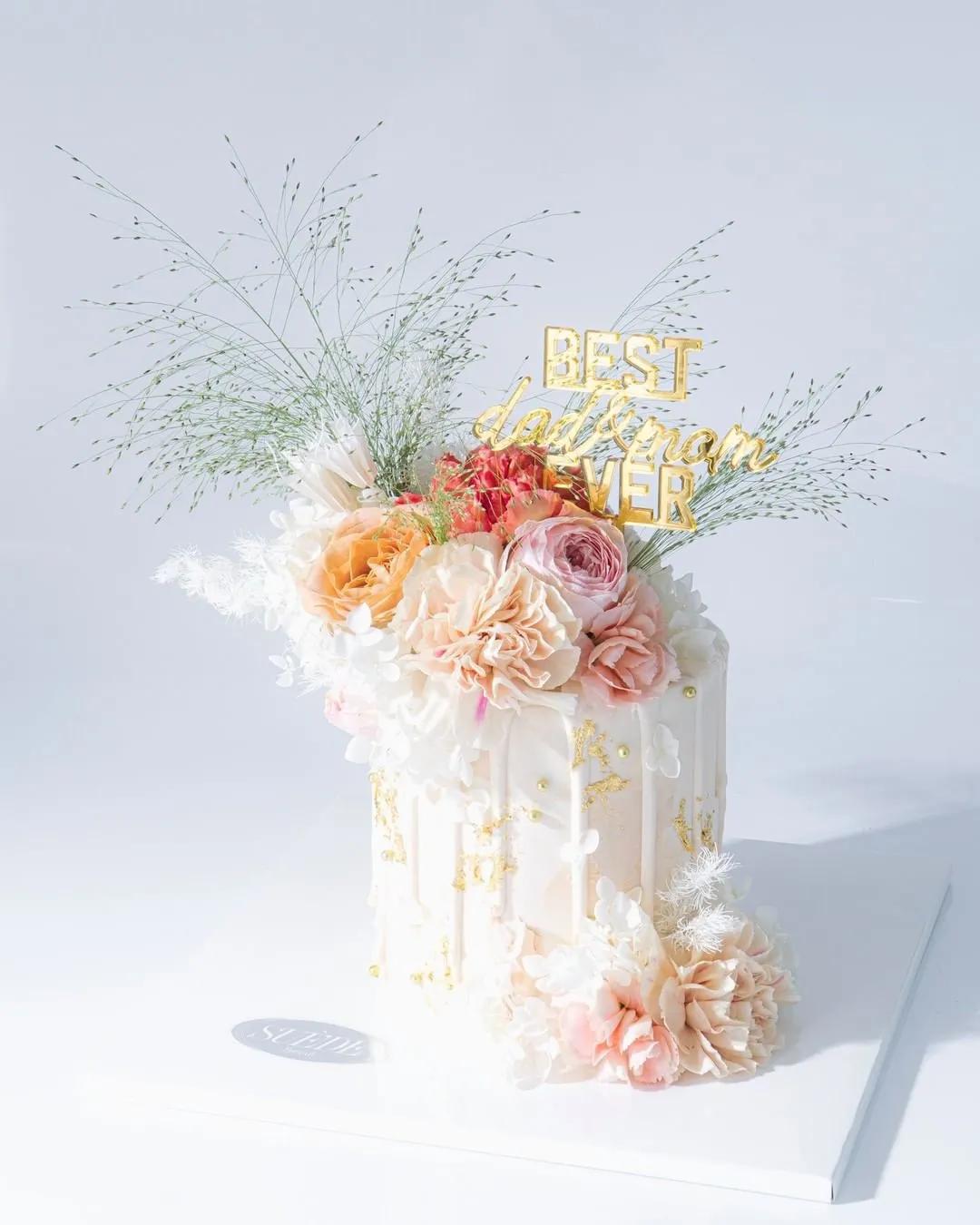 简单款式的母亲节蛋糕图片,六种不同口味母亲节蛋糕