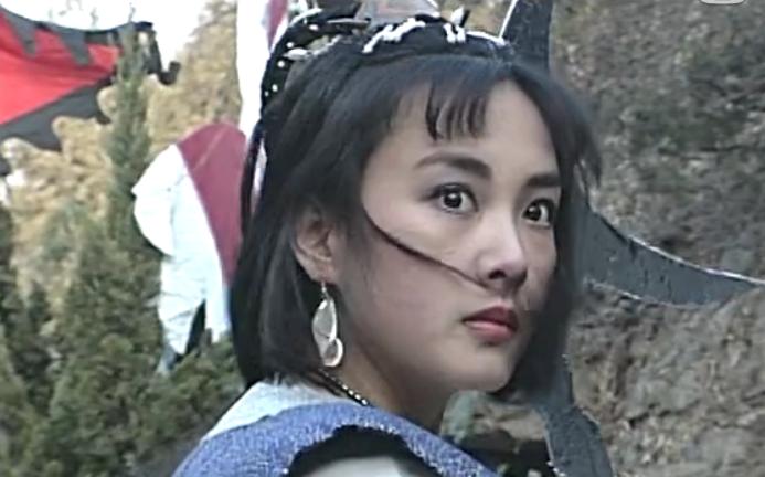 白眉大侠白云瑞最后跟谁在一起,白眉大侠白云瑞出世是第几回