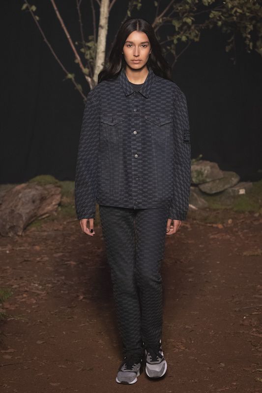 陈冠希nike新款,潮流展中的陈冠希