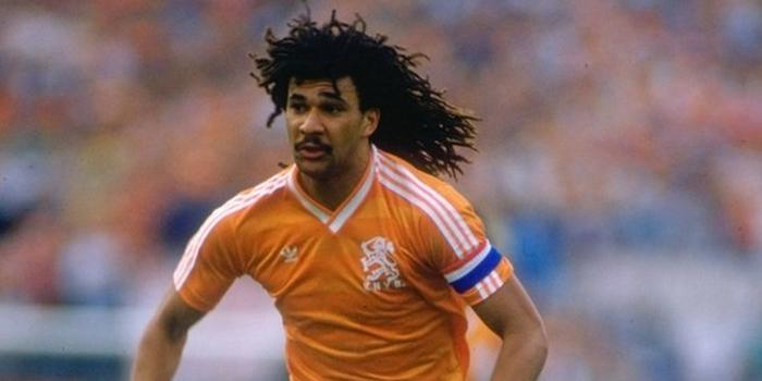 记忆中的一头飘逸长辫,满场狂奔难觅代表留恋—古利特