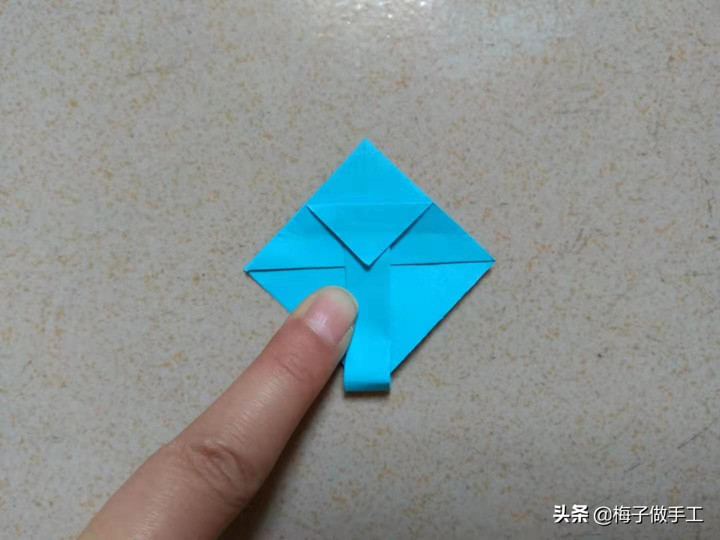 折花篮简单又漂亮不用胶水一张纸,用纸折一个小花篮