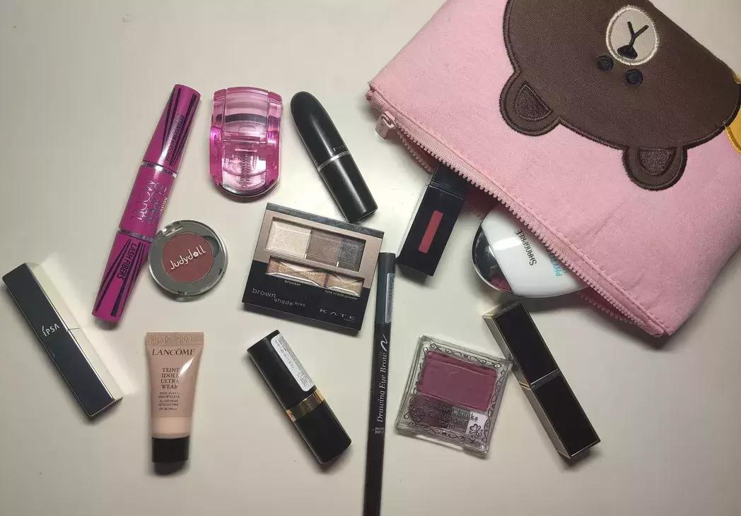 女生化妆包大揭秘,美少女蝴蝶结化妆包